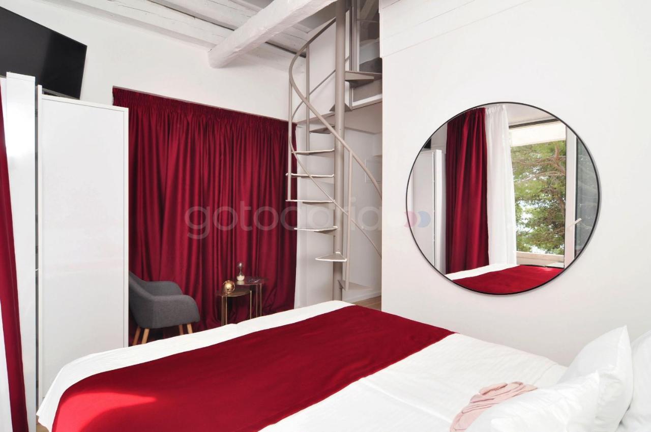Beachfront Deluxe B&B มาคาร์สกา ภายนอก รูปภาพ