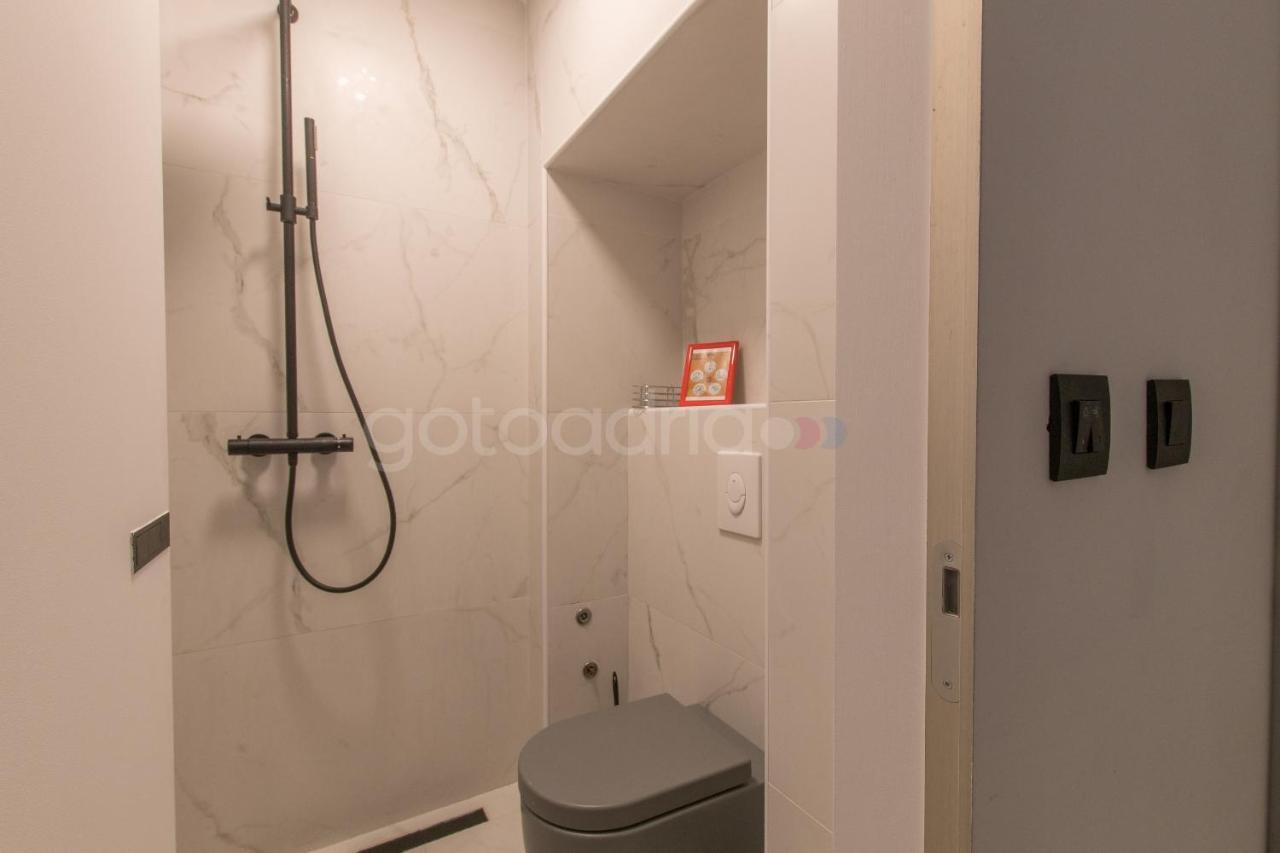 Beachfront Deluxe B&B มาคาร์สกา ภายนอก รูปภาพ